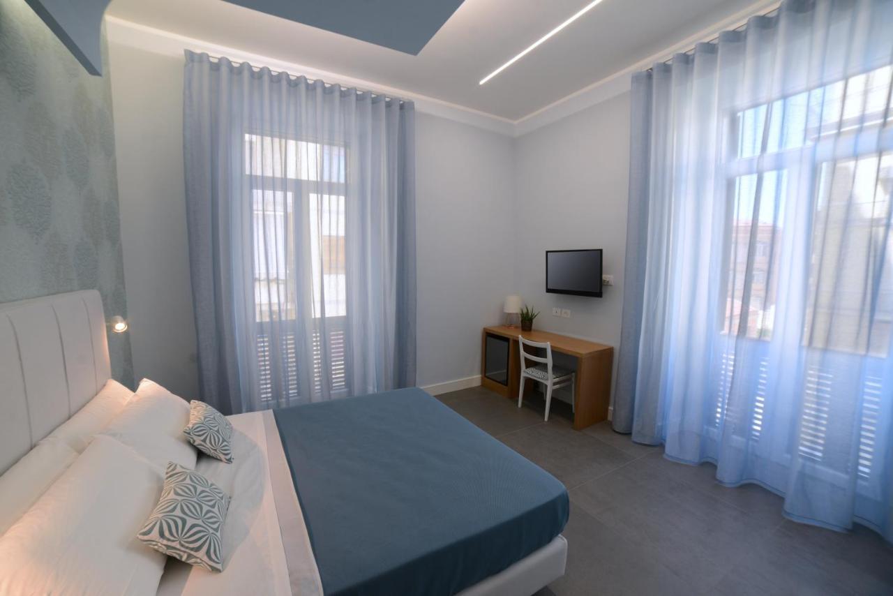 In Centro B&B กาสเตลลัมมาเร ดิ สตาเบีย ภายนอก รูปภาพ